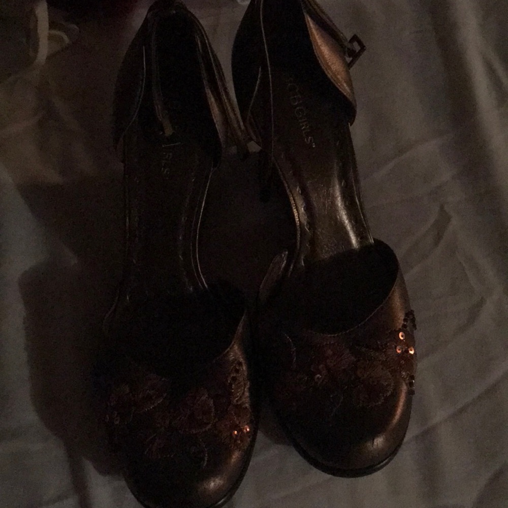 BCBG GIRLS used but in decent condition size 8